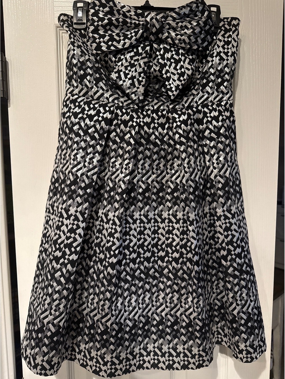 Eva Franco Anthropology Black and White Strapless Bow Dress Size 6